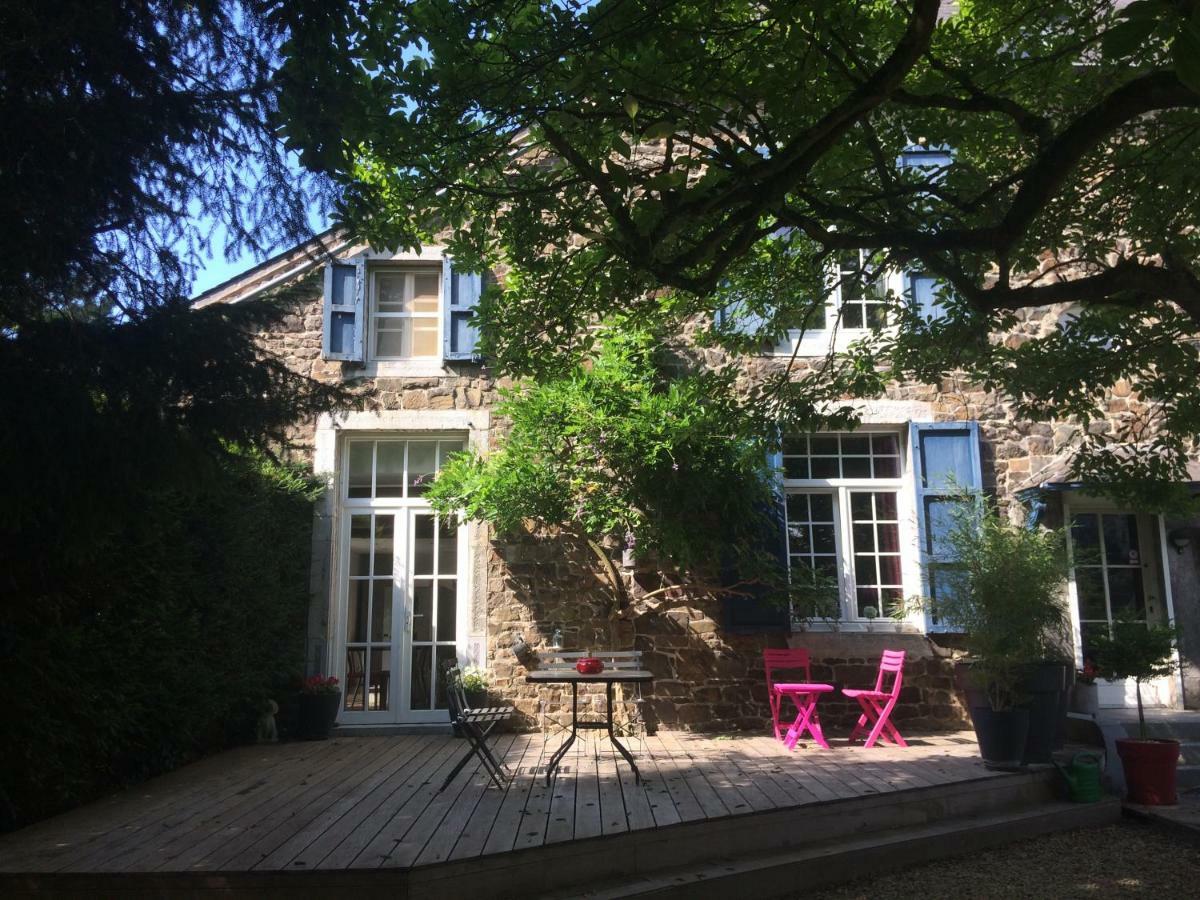Maison De Vacances, Gite "Le Vieux Logis" A Profondeville Eksteriør billede